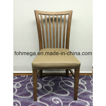 Upholstered Solid Wood Hotel Restaurant Chair for Sale (FOH-BCC43)